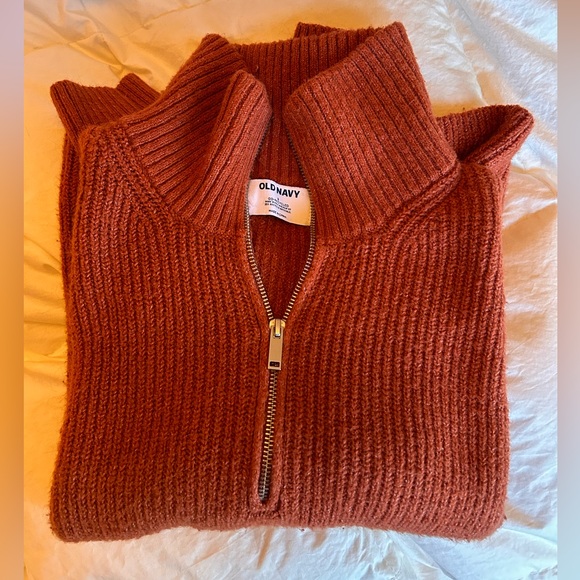 Old Navy Half-Zip - Picture 2 of 4